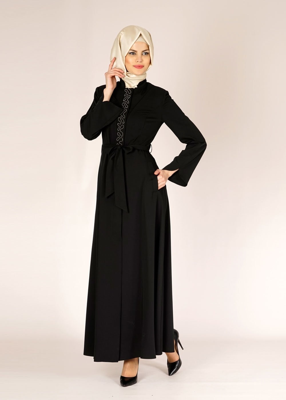 Tesettür giyim SİYAH 1494 Sarah Tesettür Pardesü