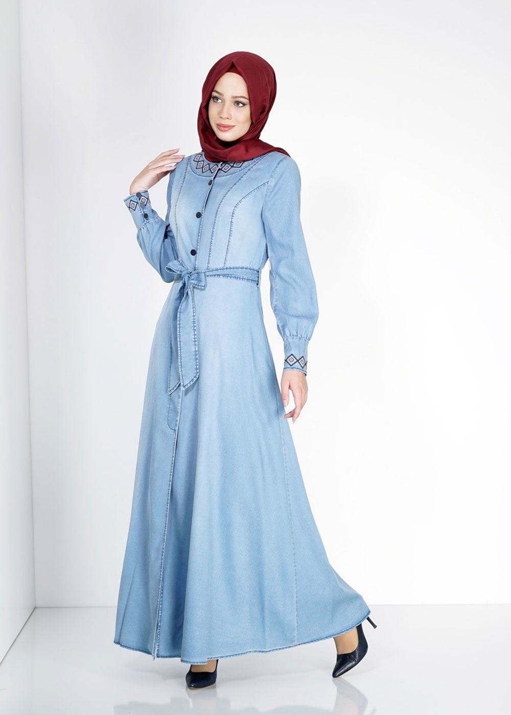 Tesettür giyim LACİVERT 1513 Noura Tesettür Pardesü