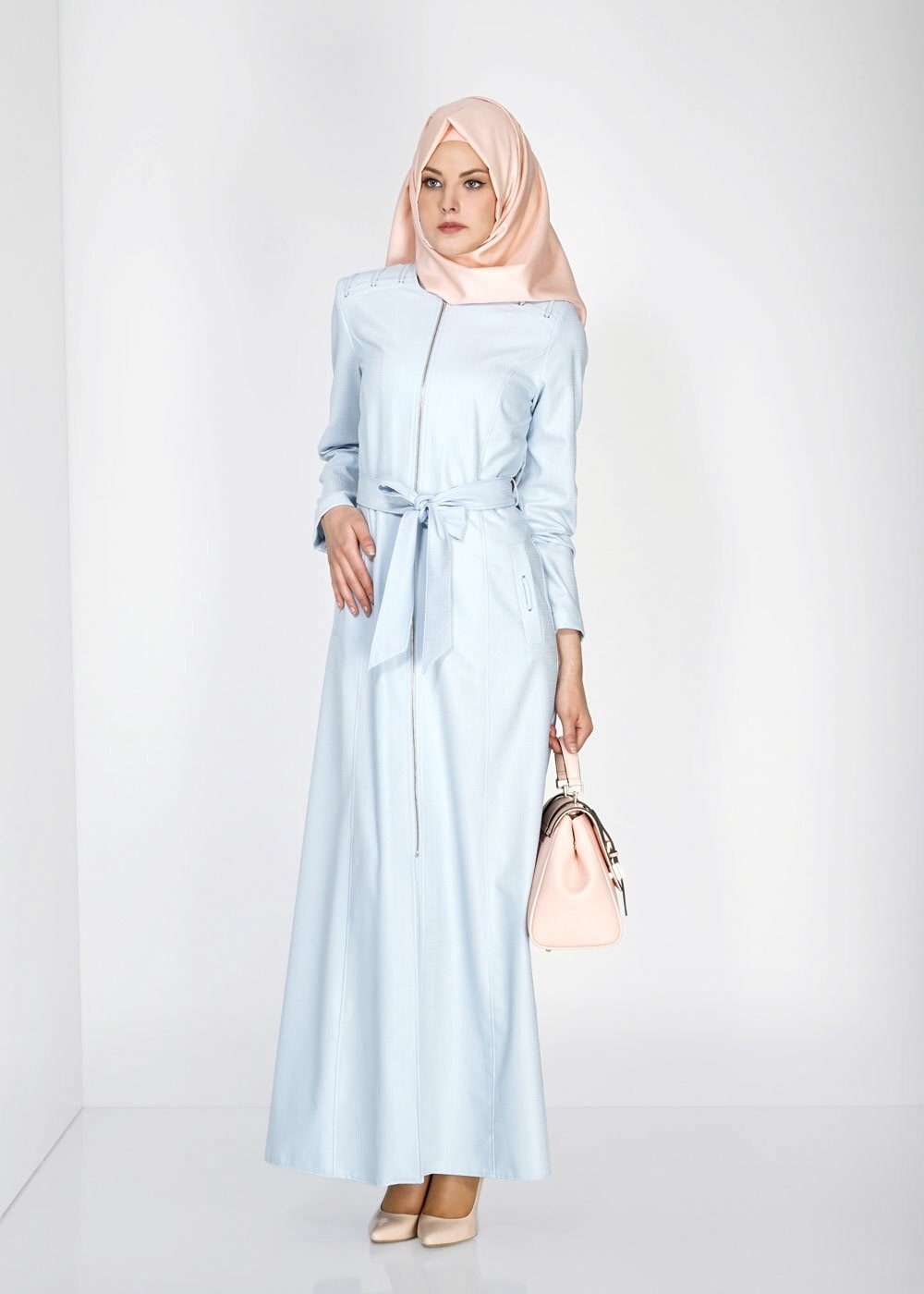 Tesettür giyim MAVİ ARKASI BAĞCIK DETAYLI PARDESÜ 1517