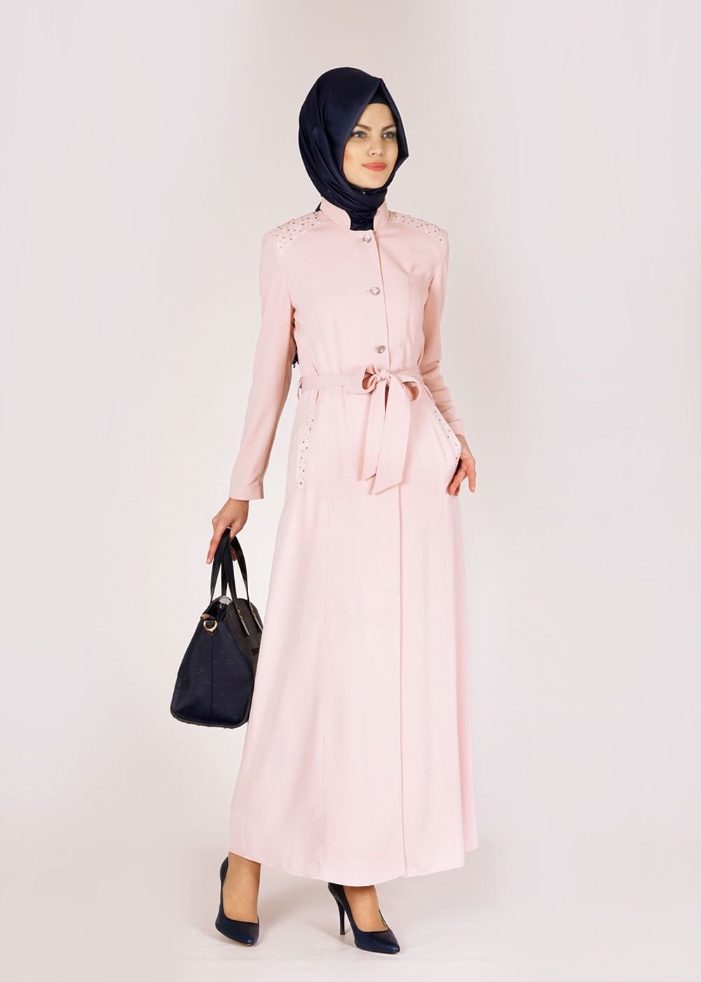 Tesettür giyim PUDRA ÇİÇEK İŞLEME DETAYLI DÜĞMELİ PARDESÜ 1523