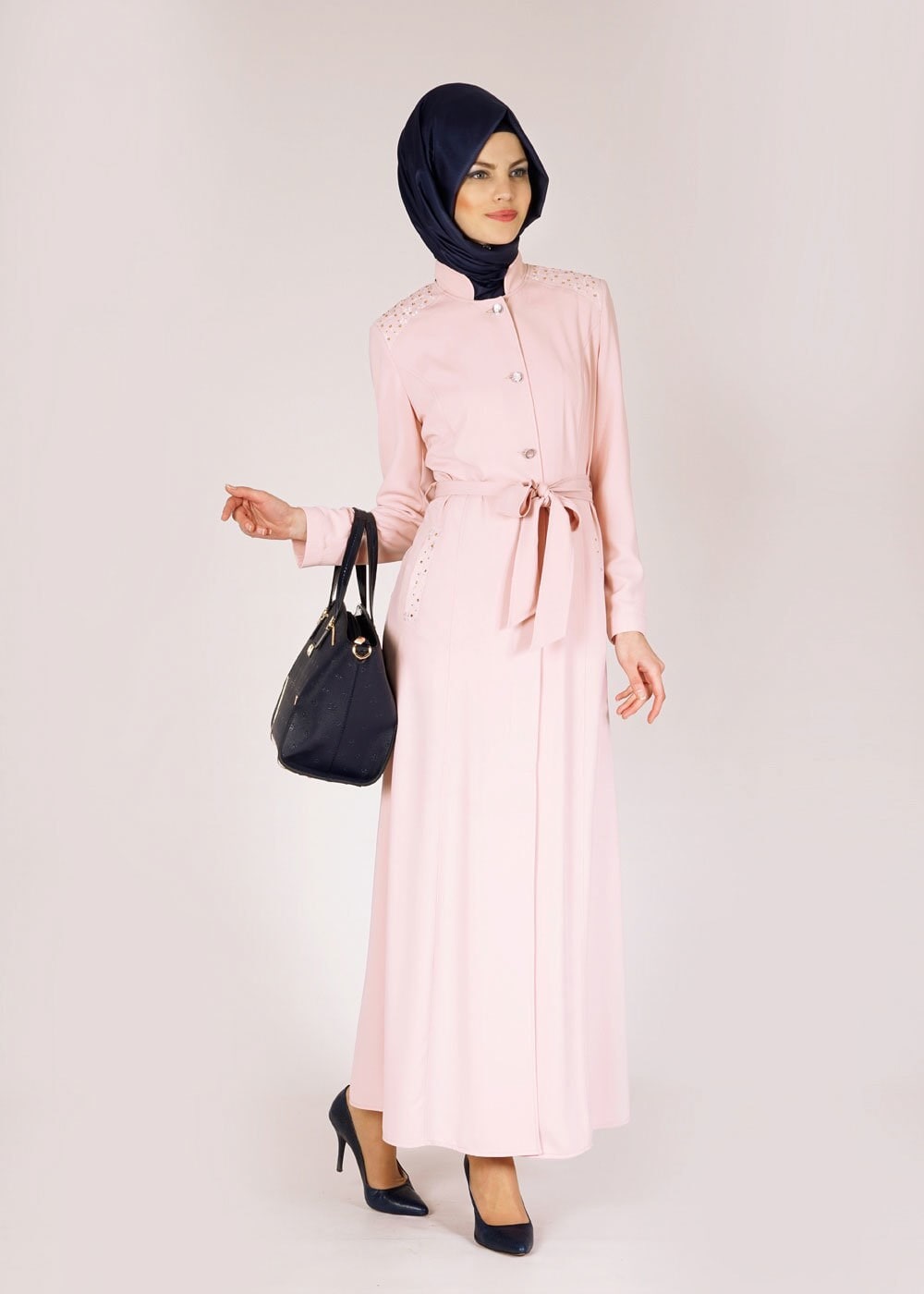 Tesettür giyim PUDRA ÇİÇEK İŞLEME DETAYLI DÜĞMELİ PARDESÜ 1523