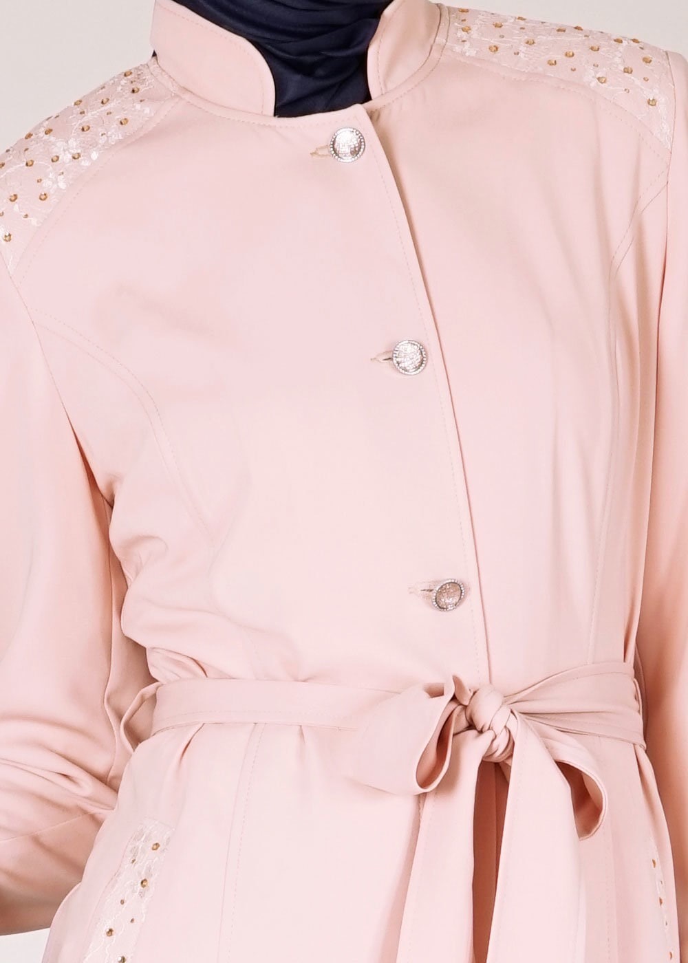 Tesettür giyim PUDRA ÇİÇEK İŞLEME DETAYLI DÜĞMELİ PARDESÜ 1523