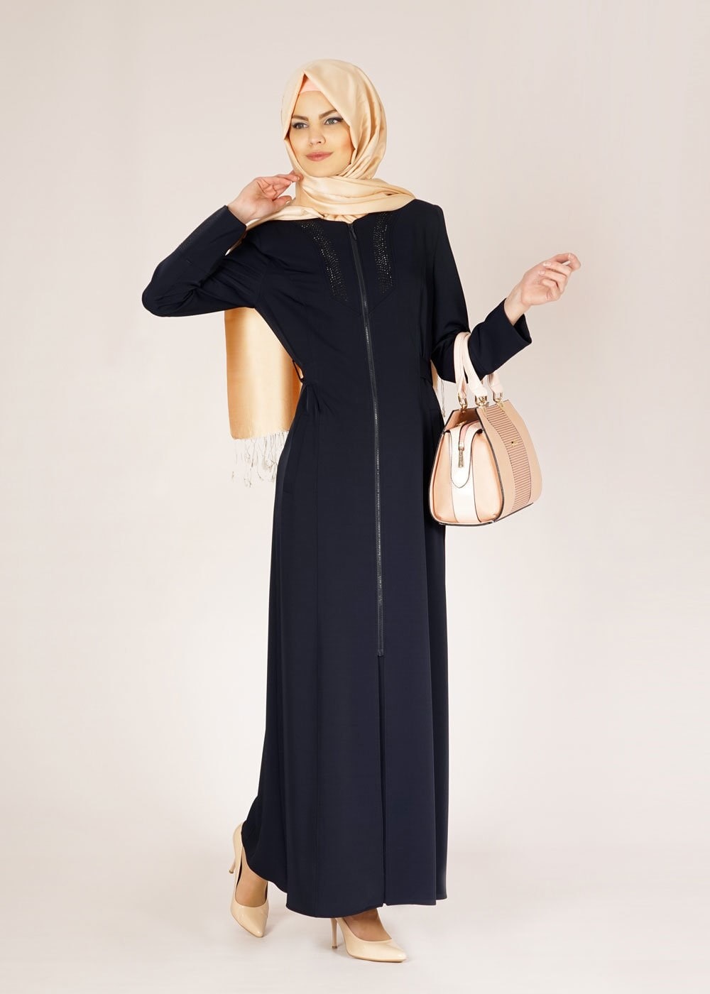 Tesettür giyim LACİVERT TAŞ İŞLEMELİ FERMUARLI PARDESÜ 1524