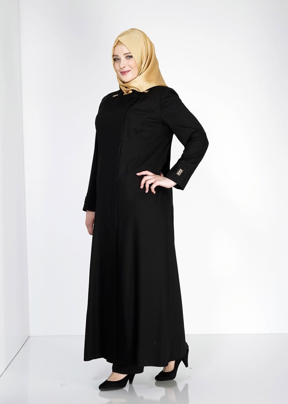 Tesettür giyim SİYAH ZIMBA DETAYLI PARDESÜ 1528