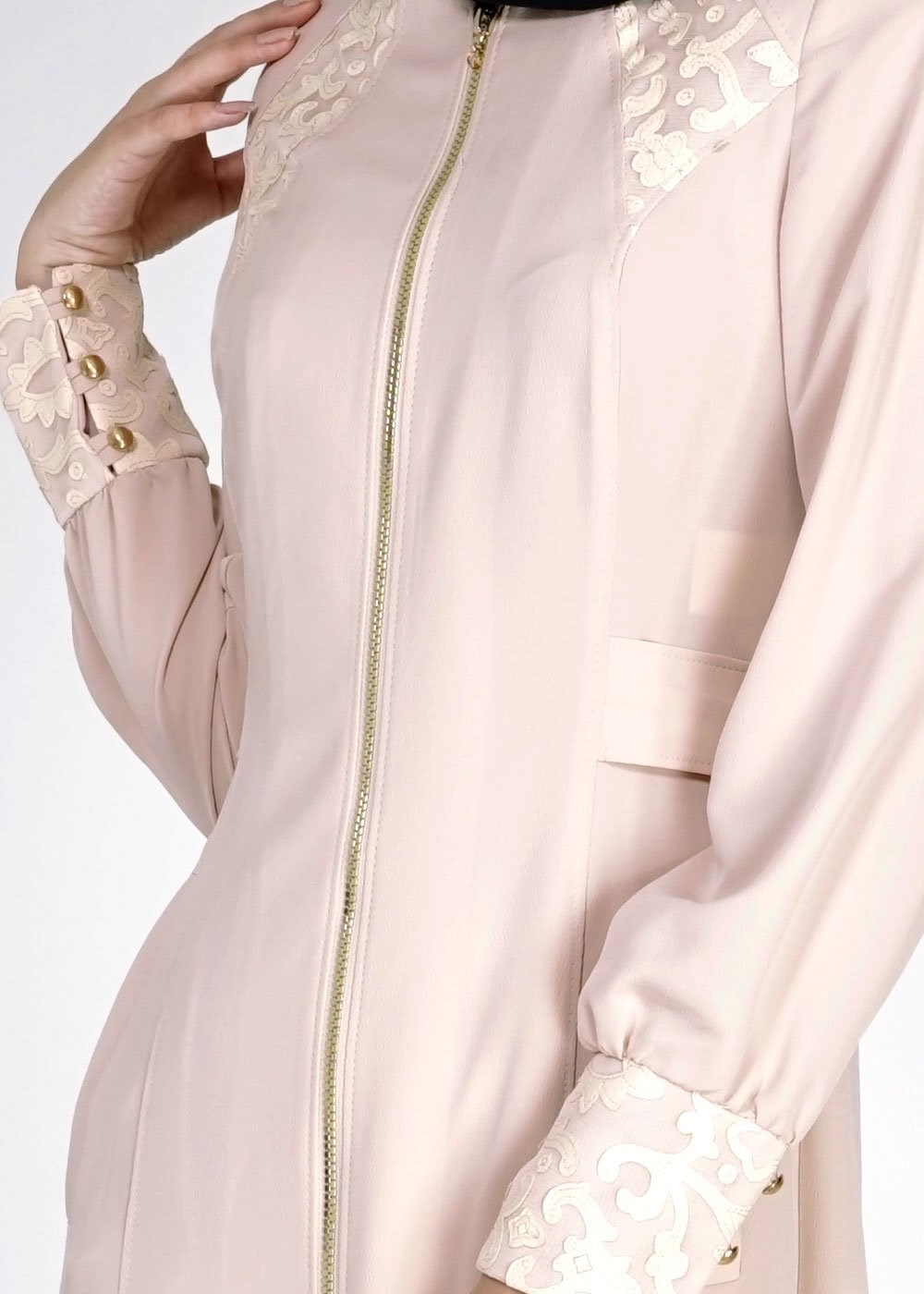 Tesettür giyim BEJ DESENLİ FERMUAR DETAYLI PARDESÜ 1540