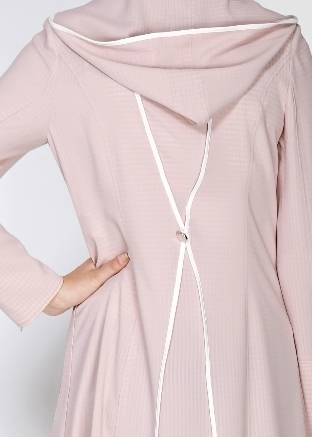 Tesettür giyim PUDRA KAPÜŞONLU ARKADAN DÜĞMELİ FERMUARLI PARDESÜ 1568