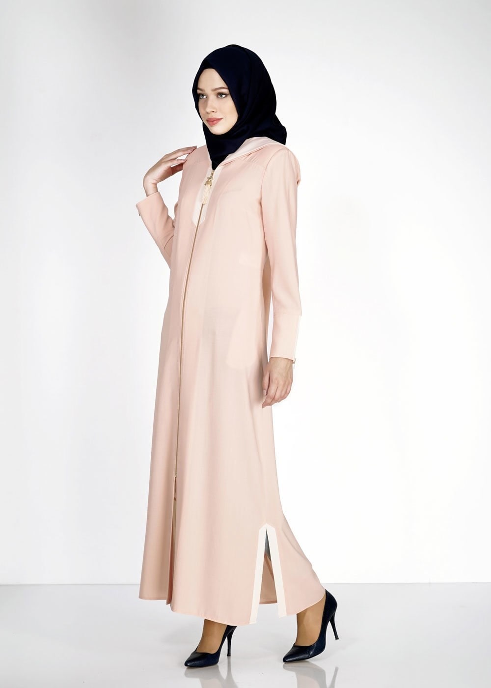 Tesettür giyim PUDRA KAPÜŞONLU FERMUARLI PARDESÜ 1577