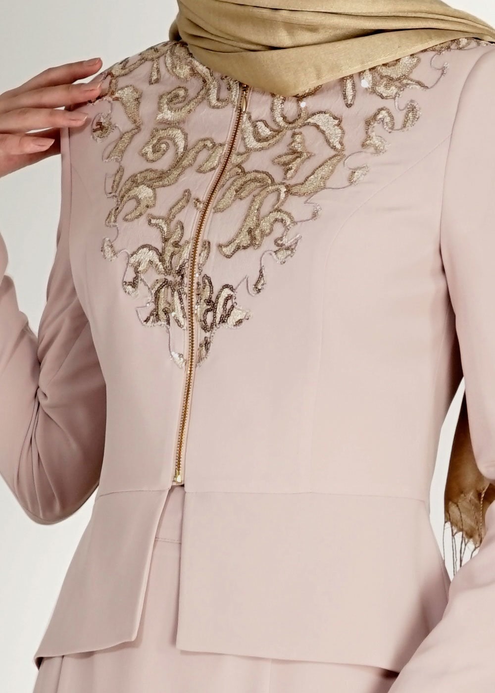 Tesettür giyim BEJ  Mini Burble Tesettür Etk.Tkm 3131E