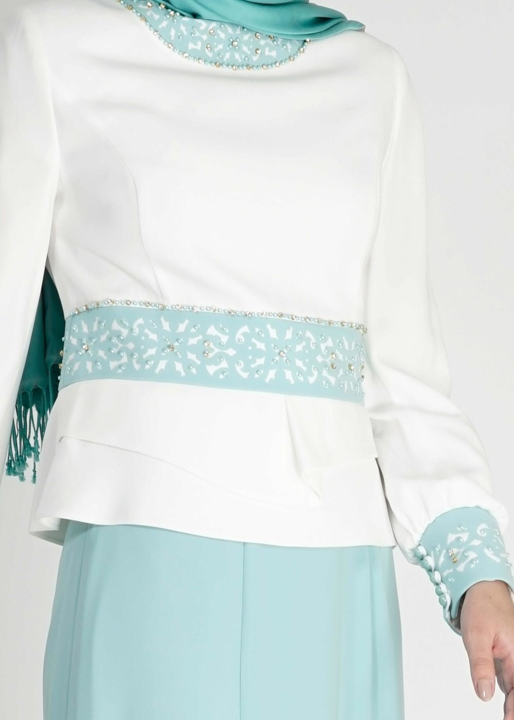 Hijab clothing BEIGE BEADED SKIRTED SUIT 3138E