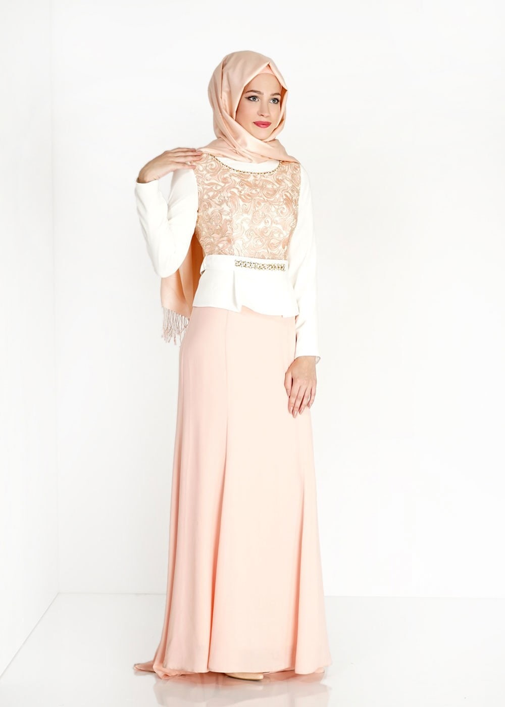 Tesettür giyim PUDRA DESENLİ TAŞ DETAYLI ABİYE ELBİSE 3140