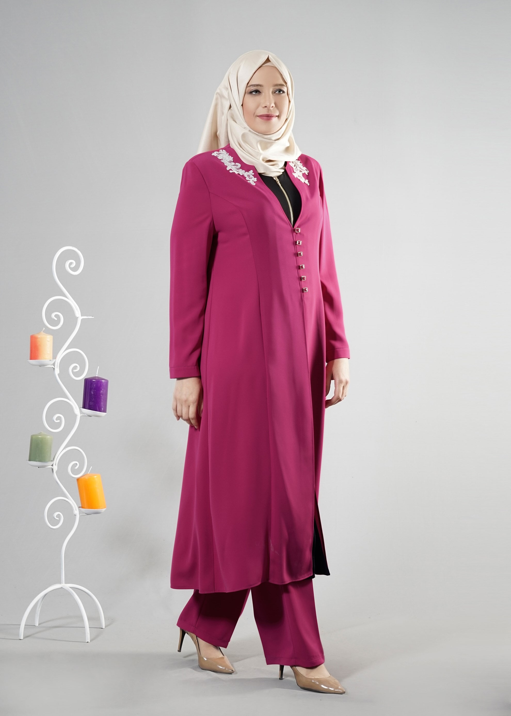 Tesettür giyim FUŞYA İŞLEME DETAYLI DÜĞMELİ İKİLİ PANTOLONLU TAKIM 3129P