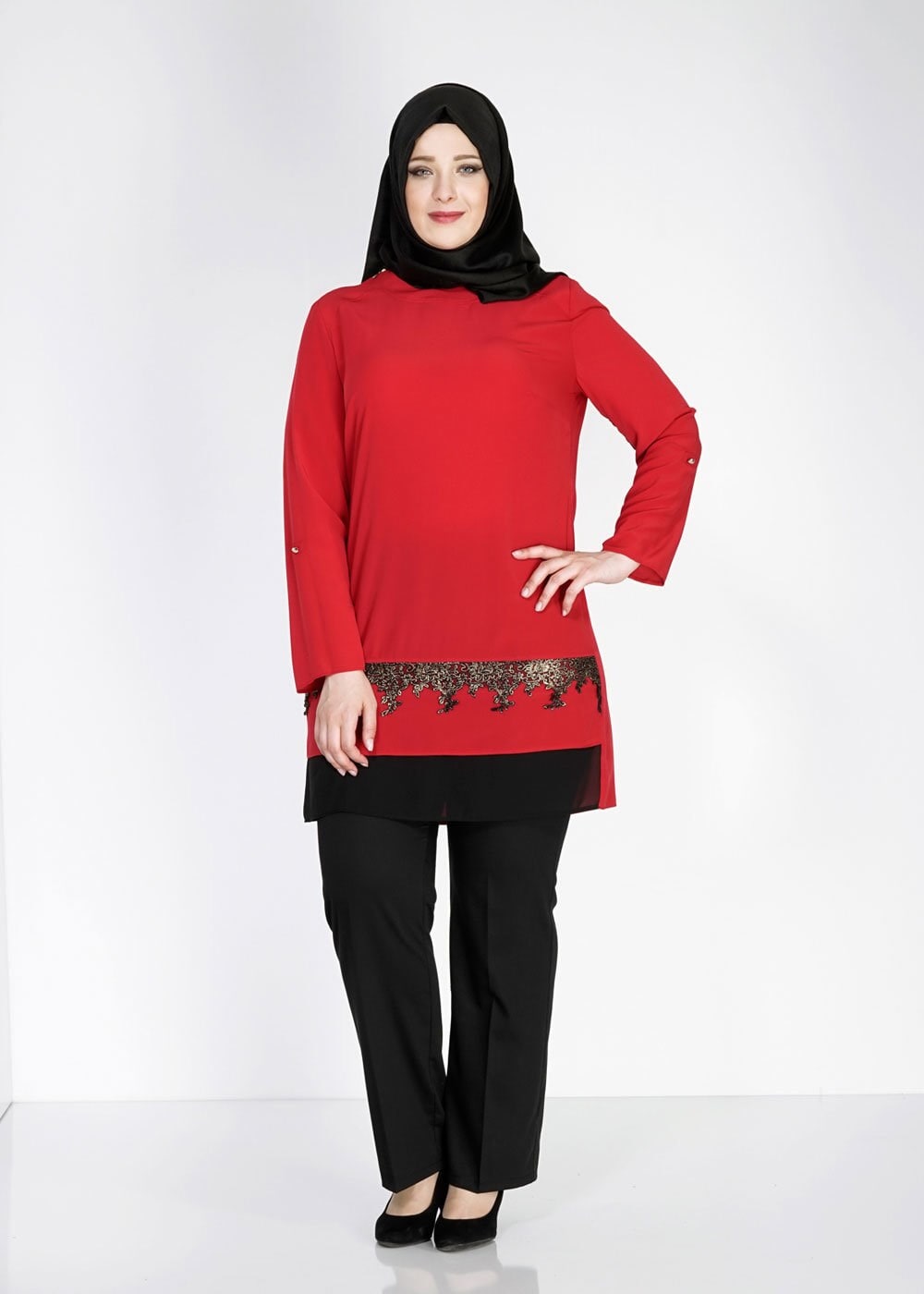 Tesettür giyim BORDO İŞLEME DETAYLI TUNİK 2476