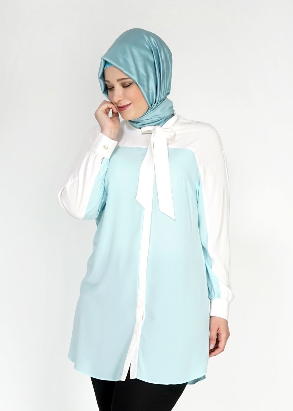 Tesettür giyim MAVİ  BAĞLAMA DETAYLI TUNİK 2485 