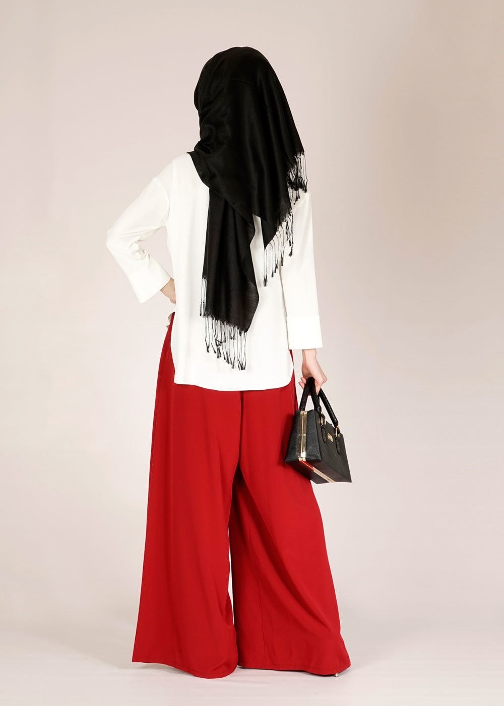 Tesettür giyim BEYAZ BASKI DETAYLI TUNİK 4592