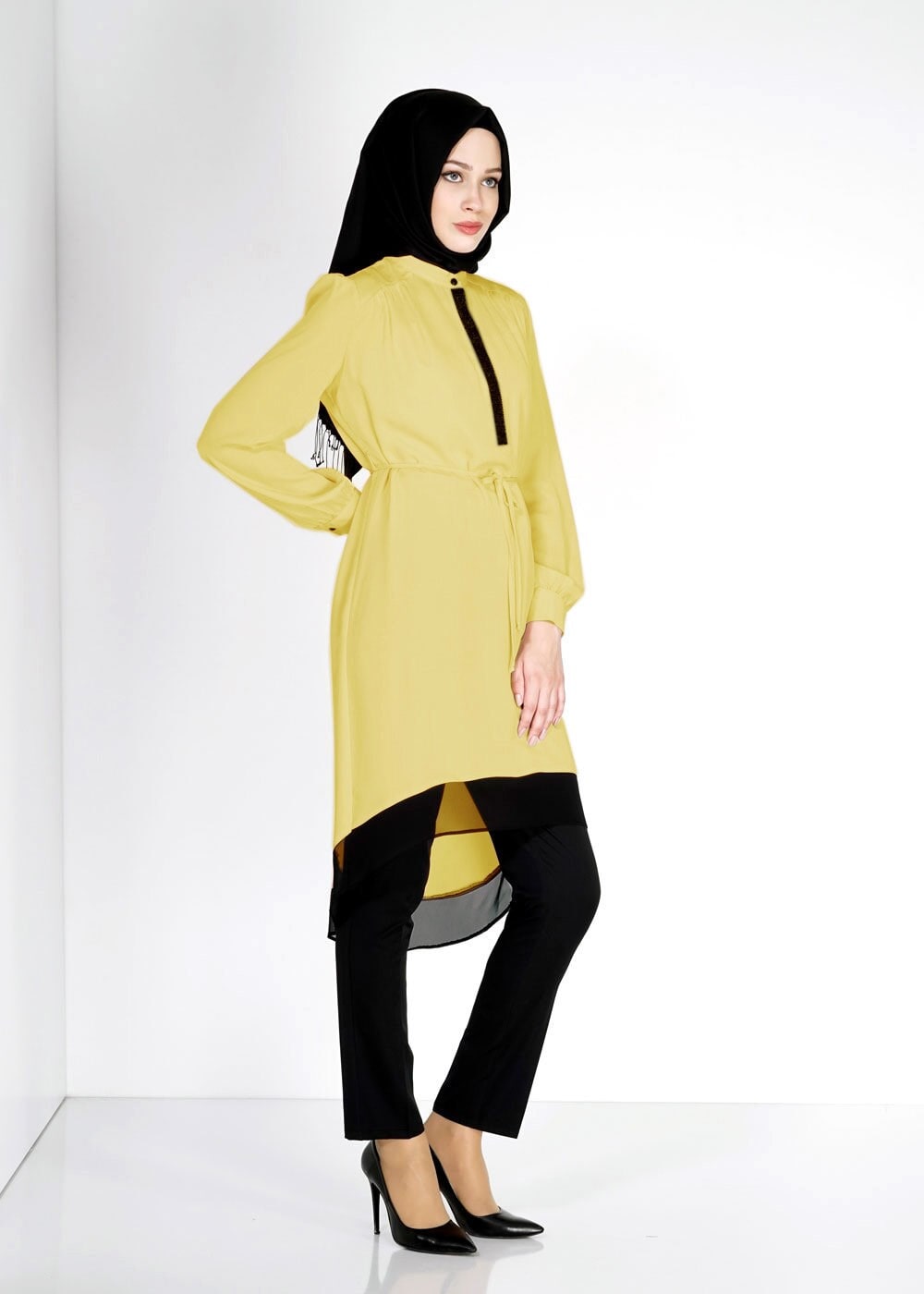Tesettür giyim SARI TAŞ DETAYLI ASİMETRİK KESİM TUNİK 4606