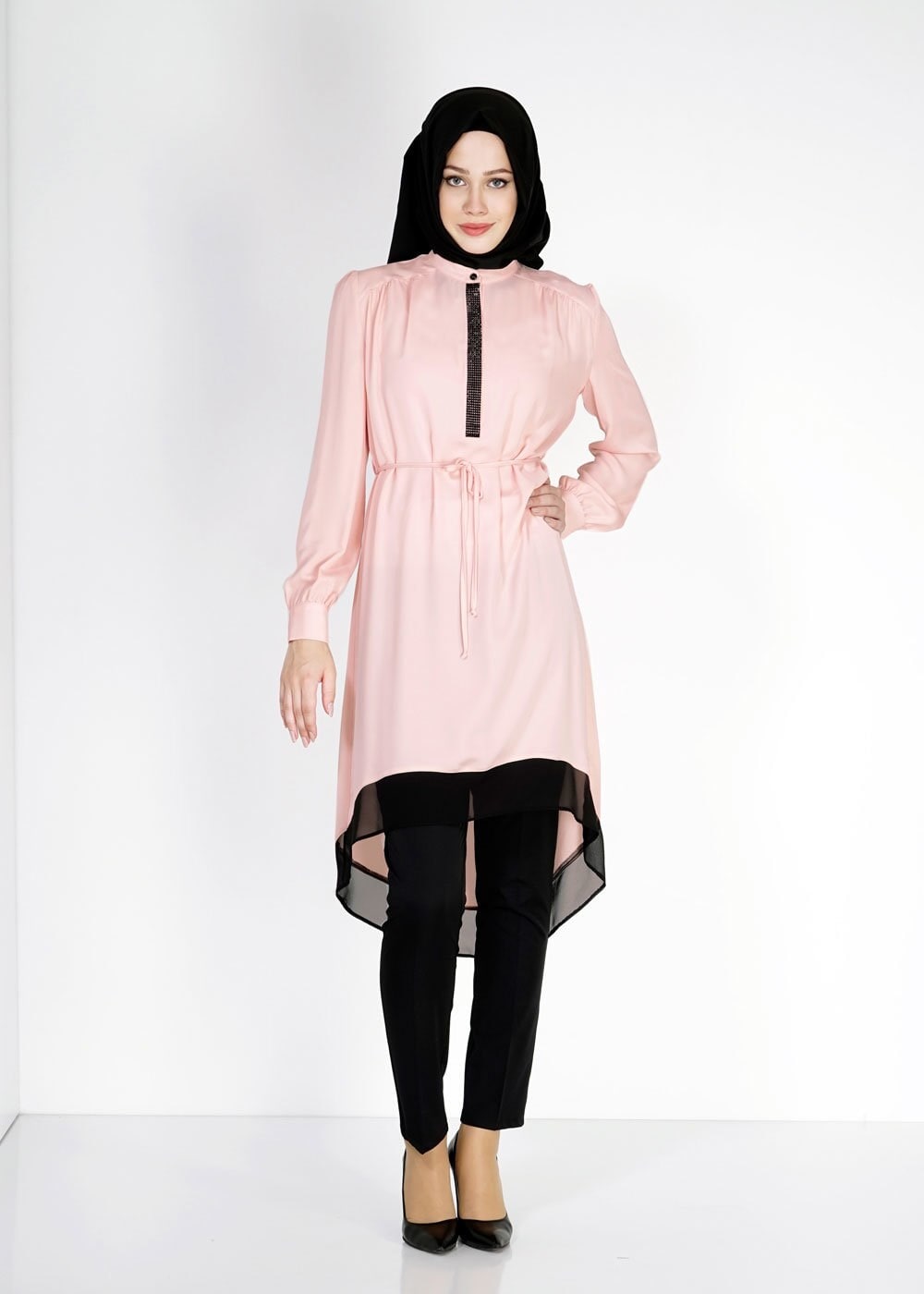 Tesettür giyim PUDRA TAŞ DETAYLI ASİMETRİK KESİM TUNİK 4606