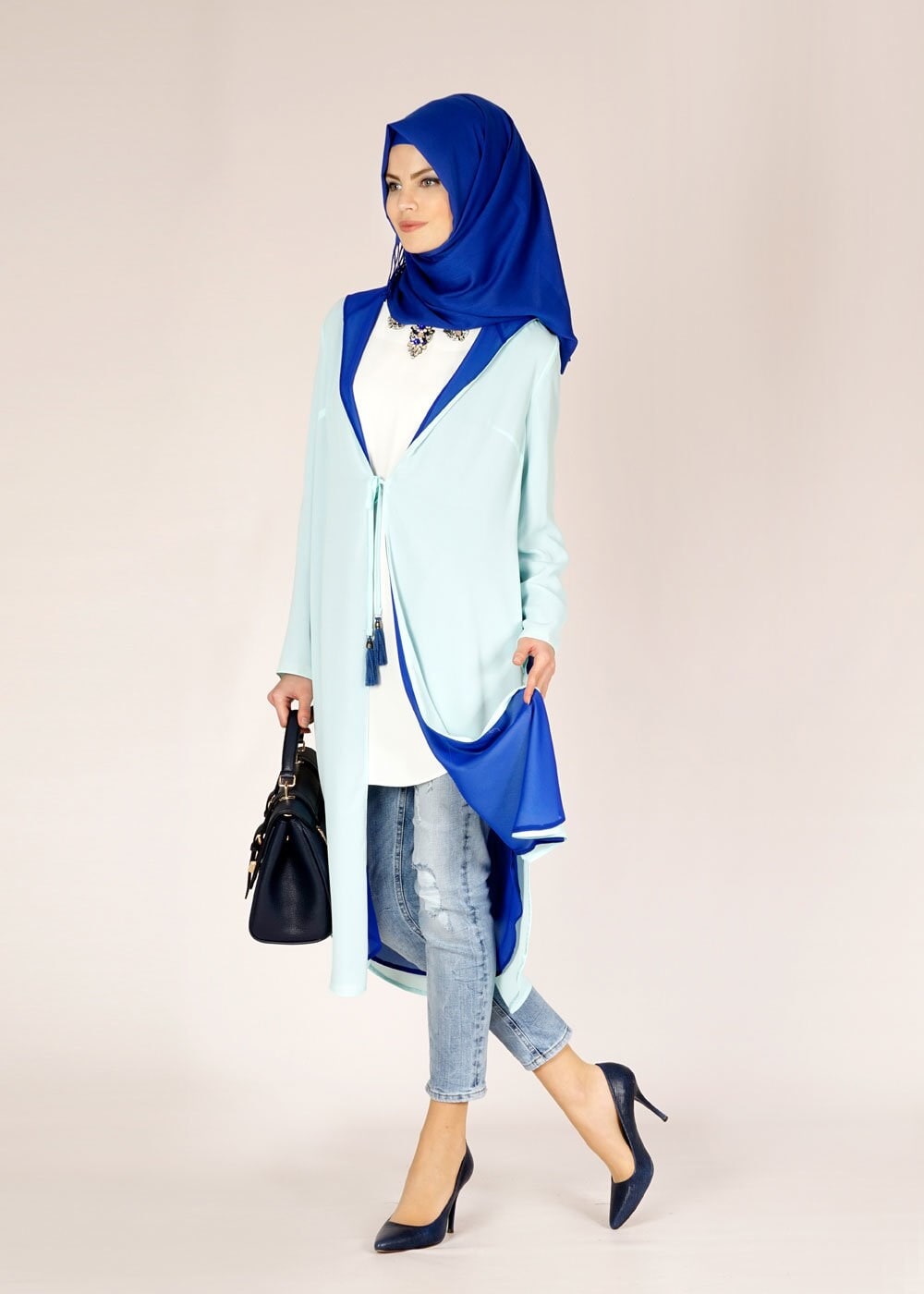 Tesettür giyim YEŞİL PÜSKÜL DETAYLI TUNİK  4613