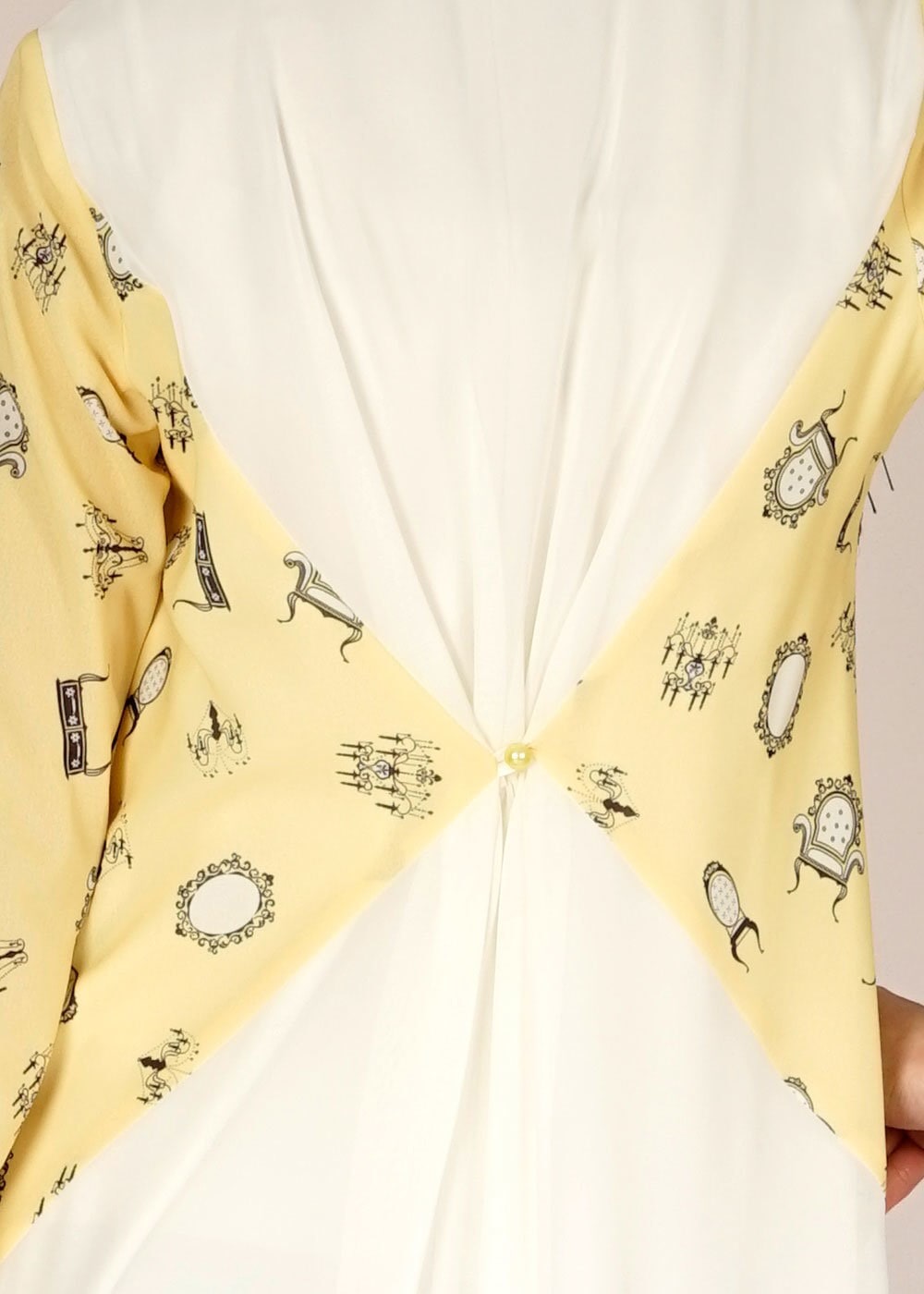 Tesettür giyim SARI DESENLİ ARKASI TÜL DETAYLI TUNİK 4624