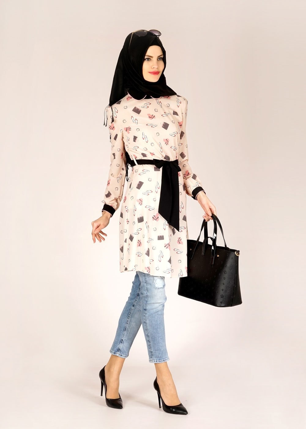 Tesettür giyim PUDRA DESENLİ BEBEK YAKALI TUNİK 4679