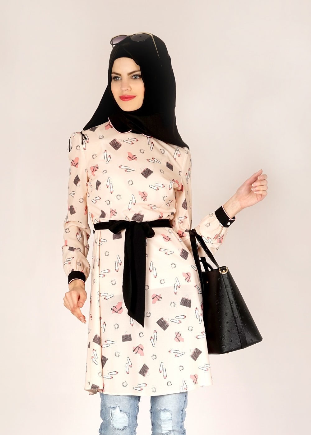 Tesettür giyim PUDRA DESENLİ BEBEK YAKALI TUNİK 4679