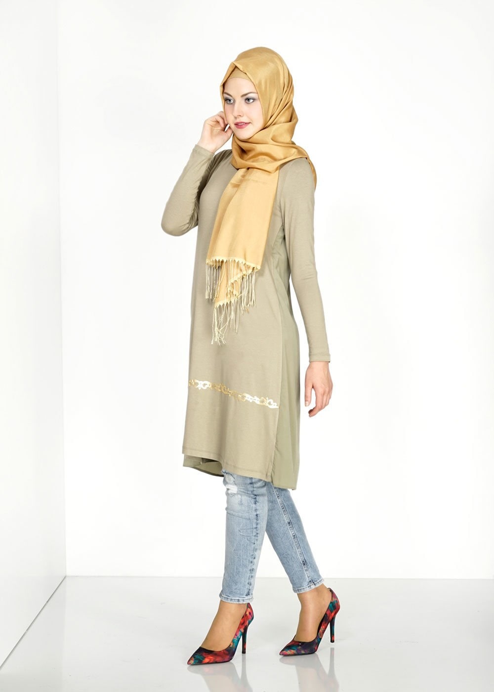 Tesettür giyim HAKİ İŞLEME DETAYLI TUNİK 4692