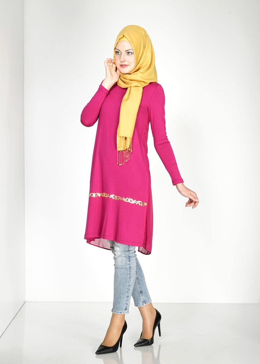 Tesettür giyim FUŞYA İŞLEME DETAYLI TUNİK 4692