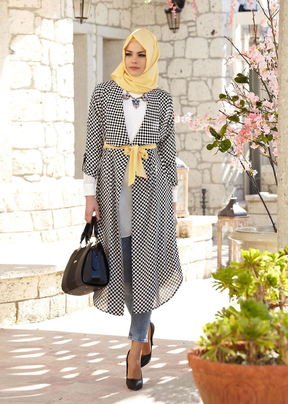 Tesettür giyim SİYAH DESENLİ TUNİK 4711