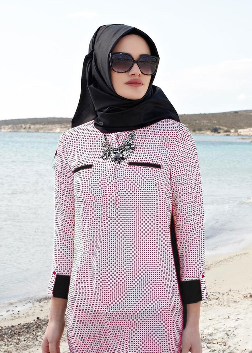 Tesettür giyim BEJ DESENLİ TUNİK 4712