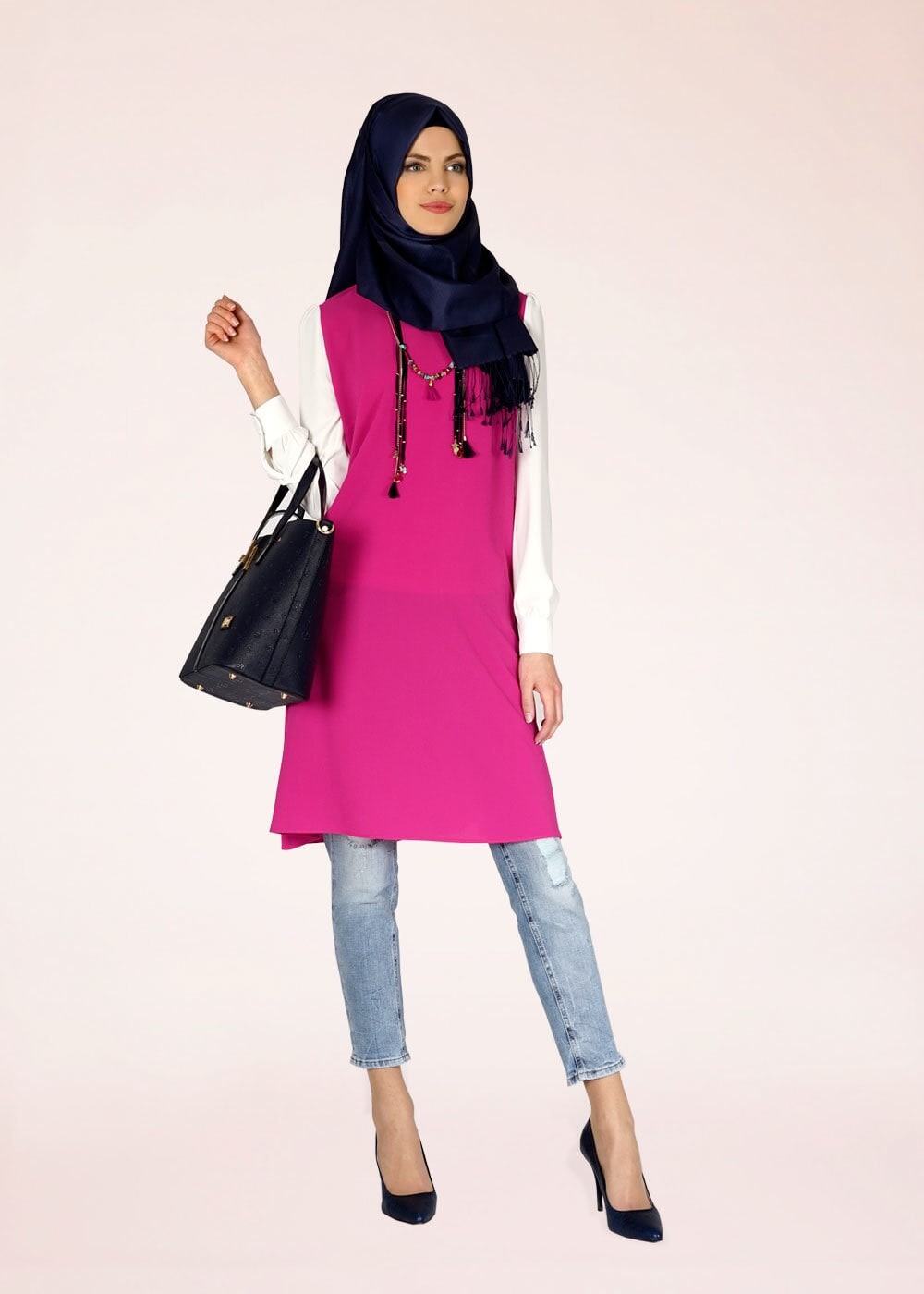 Tesettür giyim FUŞYA MANŞETLERİ DÜĞMELİ DÜZ TUNİK 4718