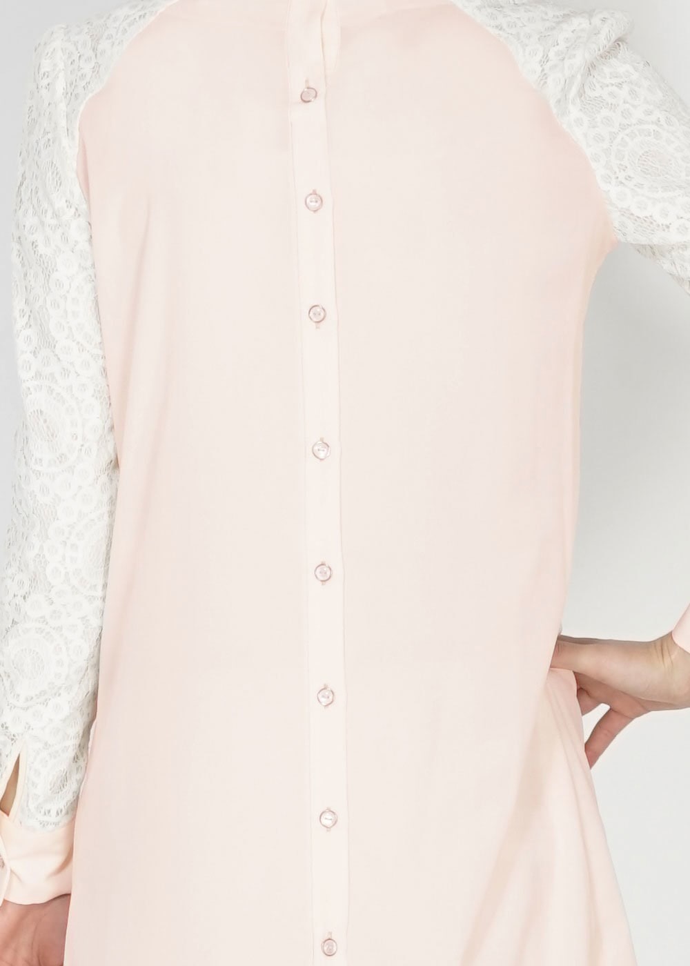 Tesettür giyim EKRU İŞLEMELİ DÜĞME DETAYLI TUNİK 4739