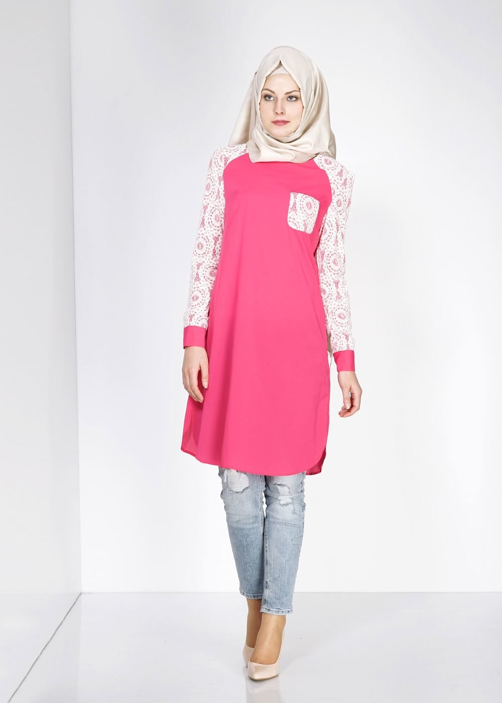 Tesettür giyim FUŞYA İŞLEMELİ DÜĞME DETAYLI TUNİK 4739