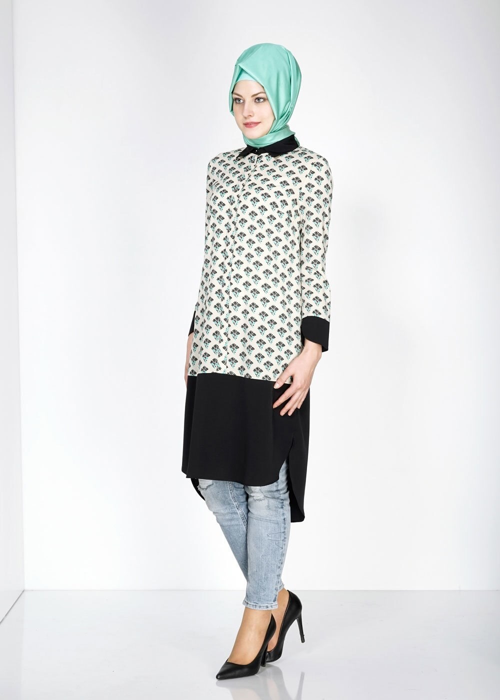 Tesettür giyim BEJ GÖMLEK YAKA DESENLİ TUNİK 4776