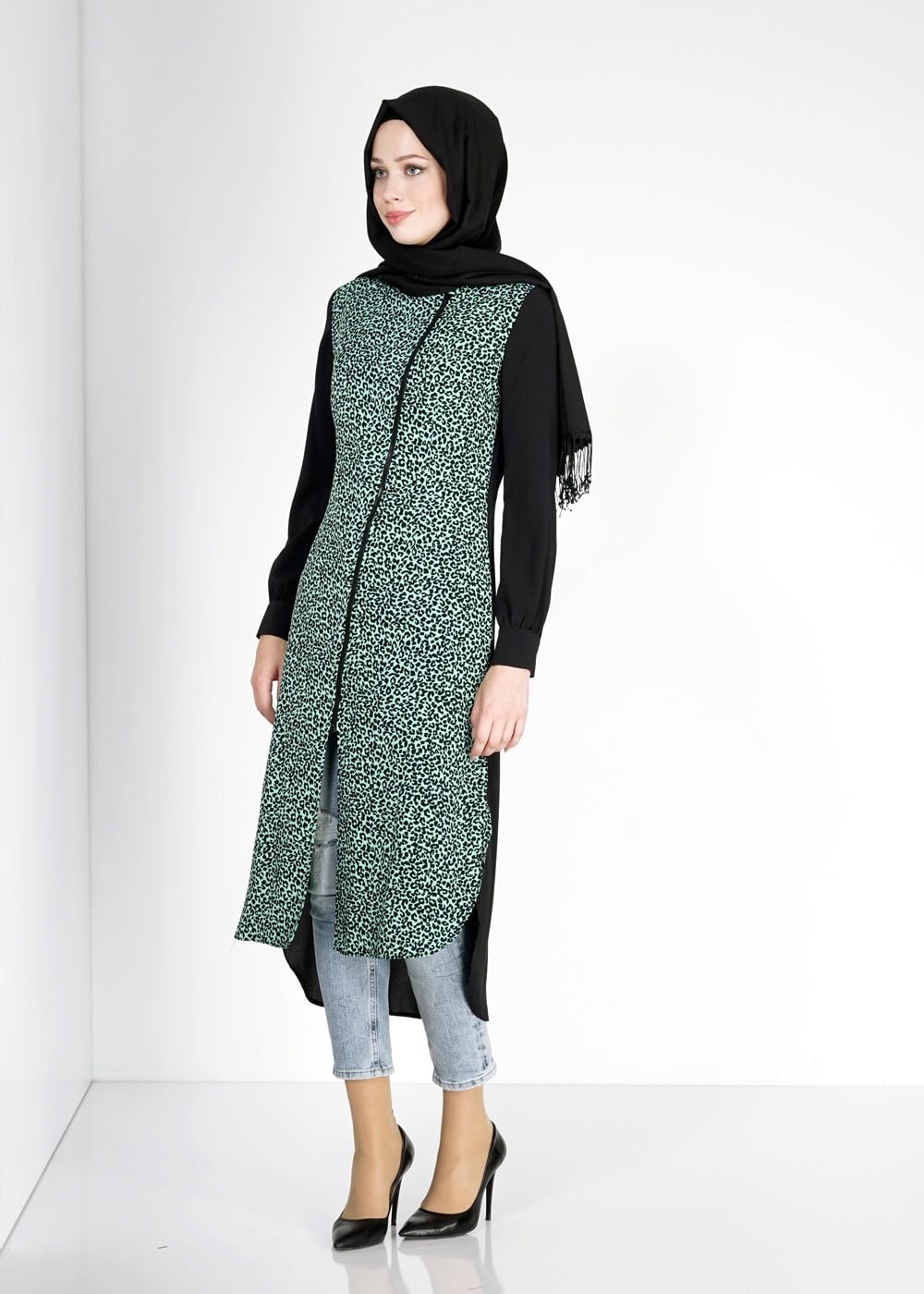 Tesettür giyim YEŞİL LEOPAR DESENLİ FERMUARLI TUNİK 4812