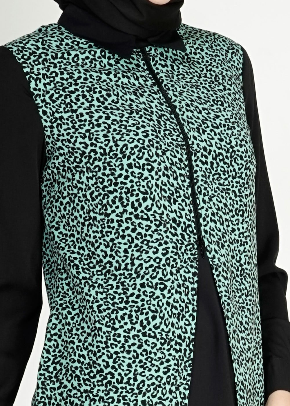 Tesettür giyim YEŞİL LEOPAR DESENLİ FERMUARLI TUNİK 4813