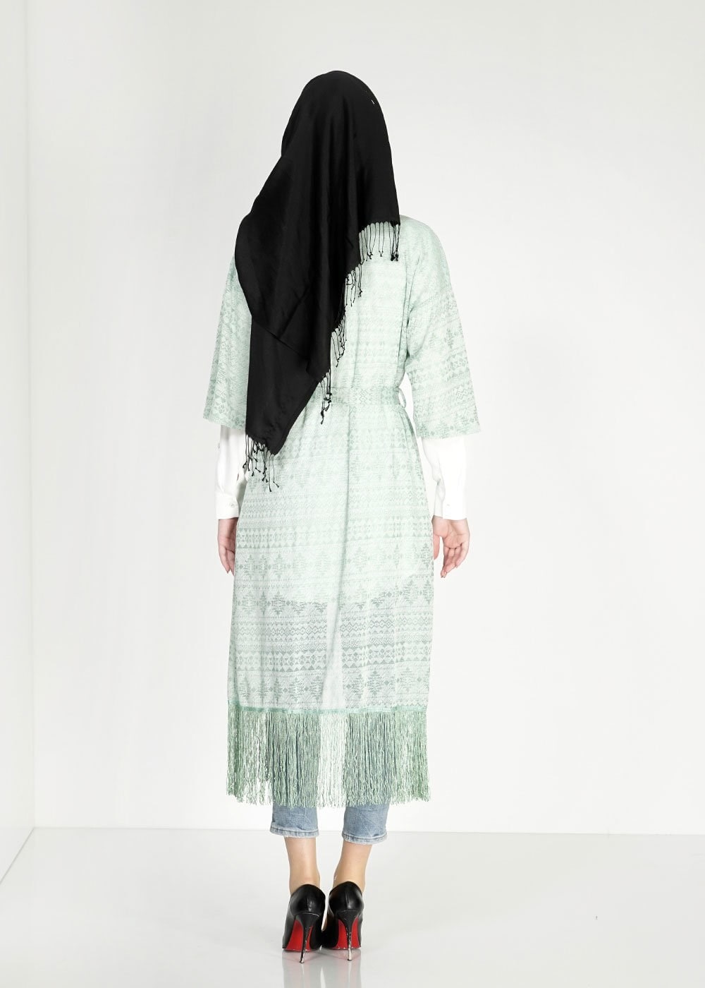 Tesettür giyim YEŞİL PÜSKÜL DETAYLI TUNİK 4823