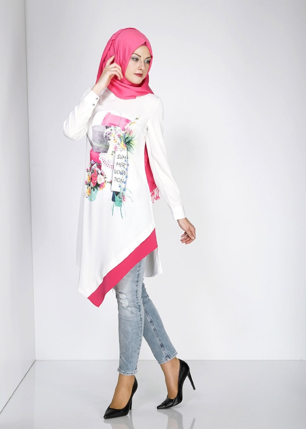 Tesettür giyim BEJ DESENLİ TUNİK 4832