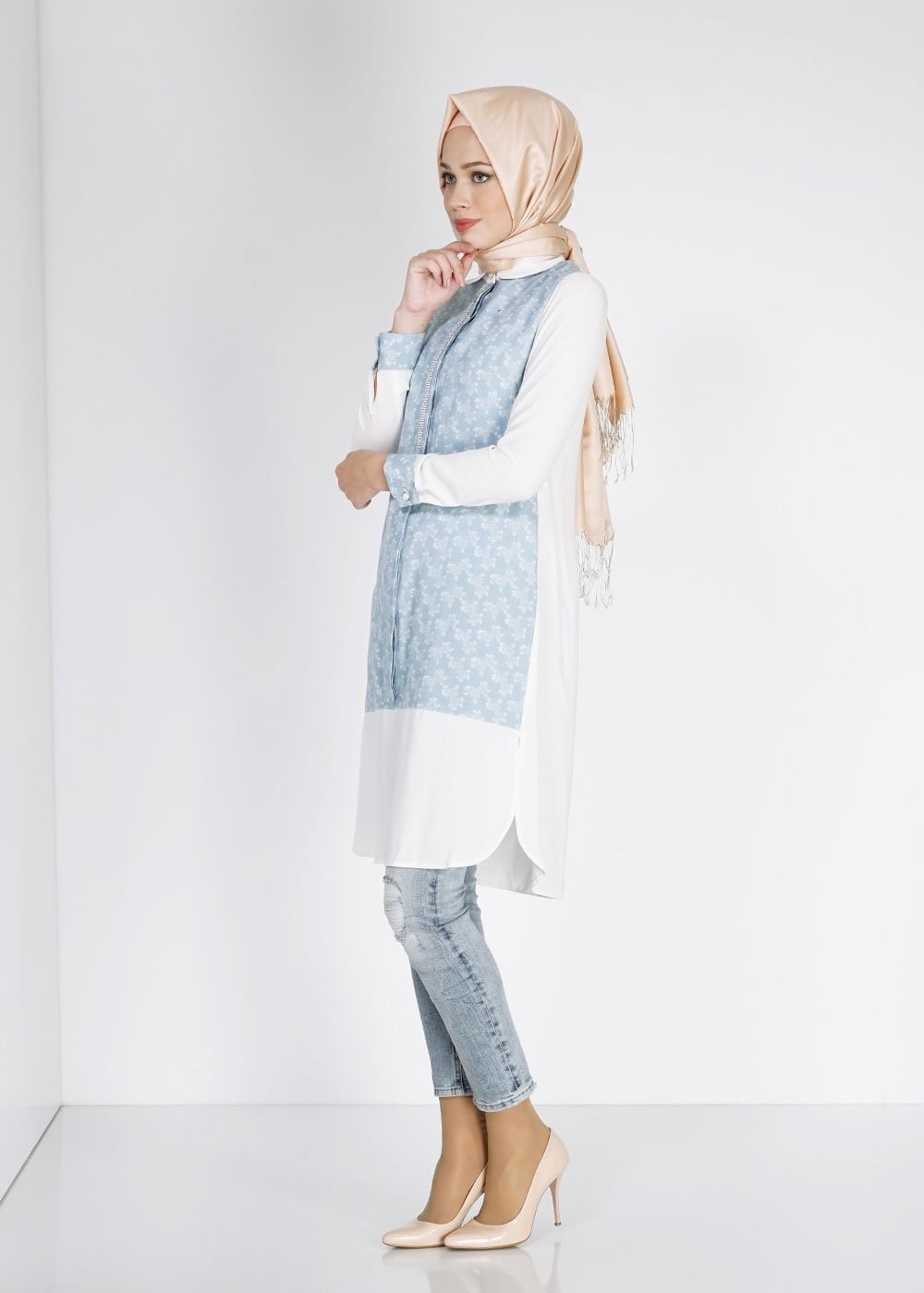 Tesettür giyim MAVİ DESENLİ TUNİK 4858