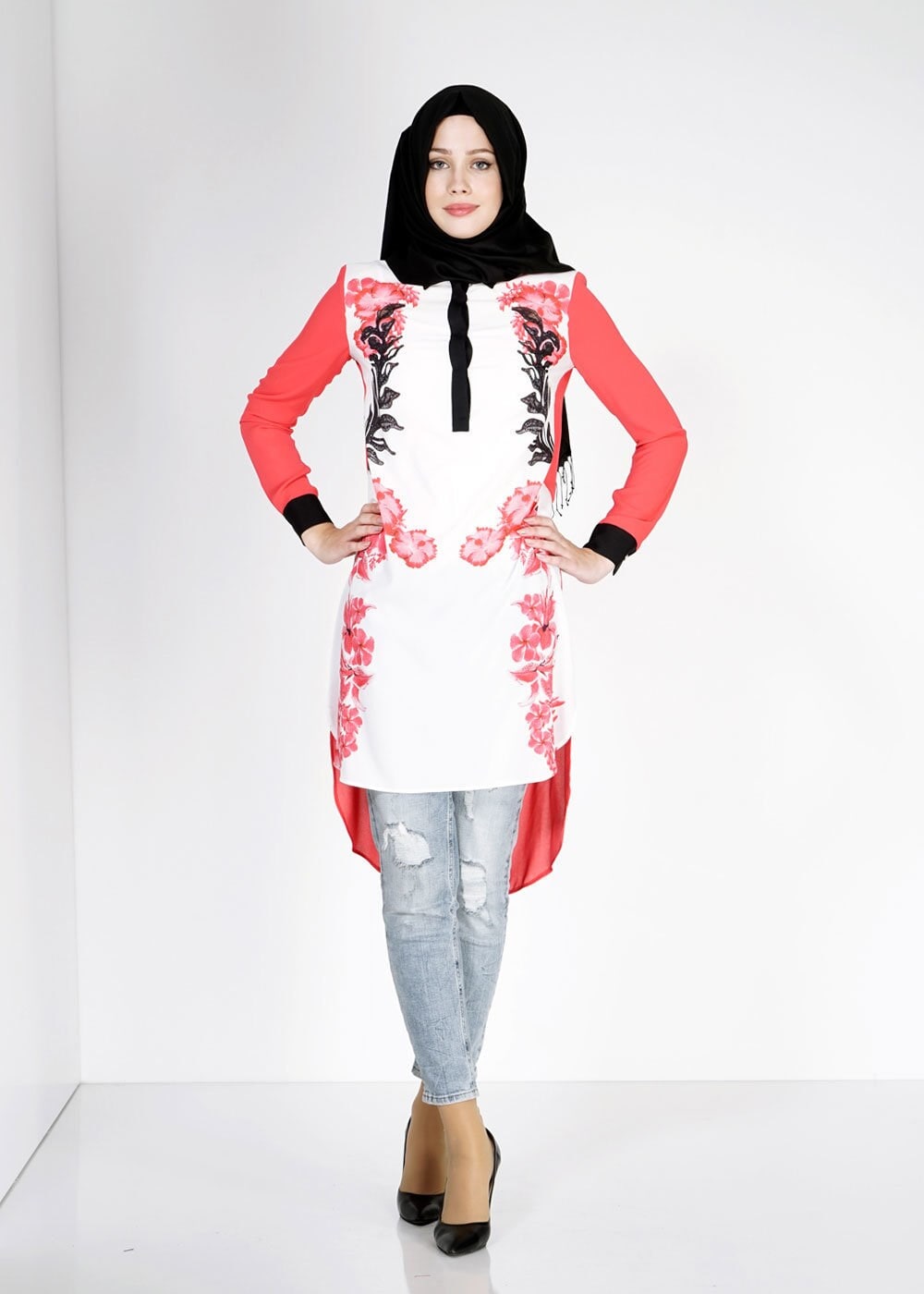 Tesettür giyim MERCAN DESENLİ MANŞETLERİ DÜĞMELİ TUNİK 4900