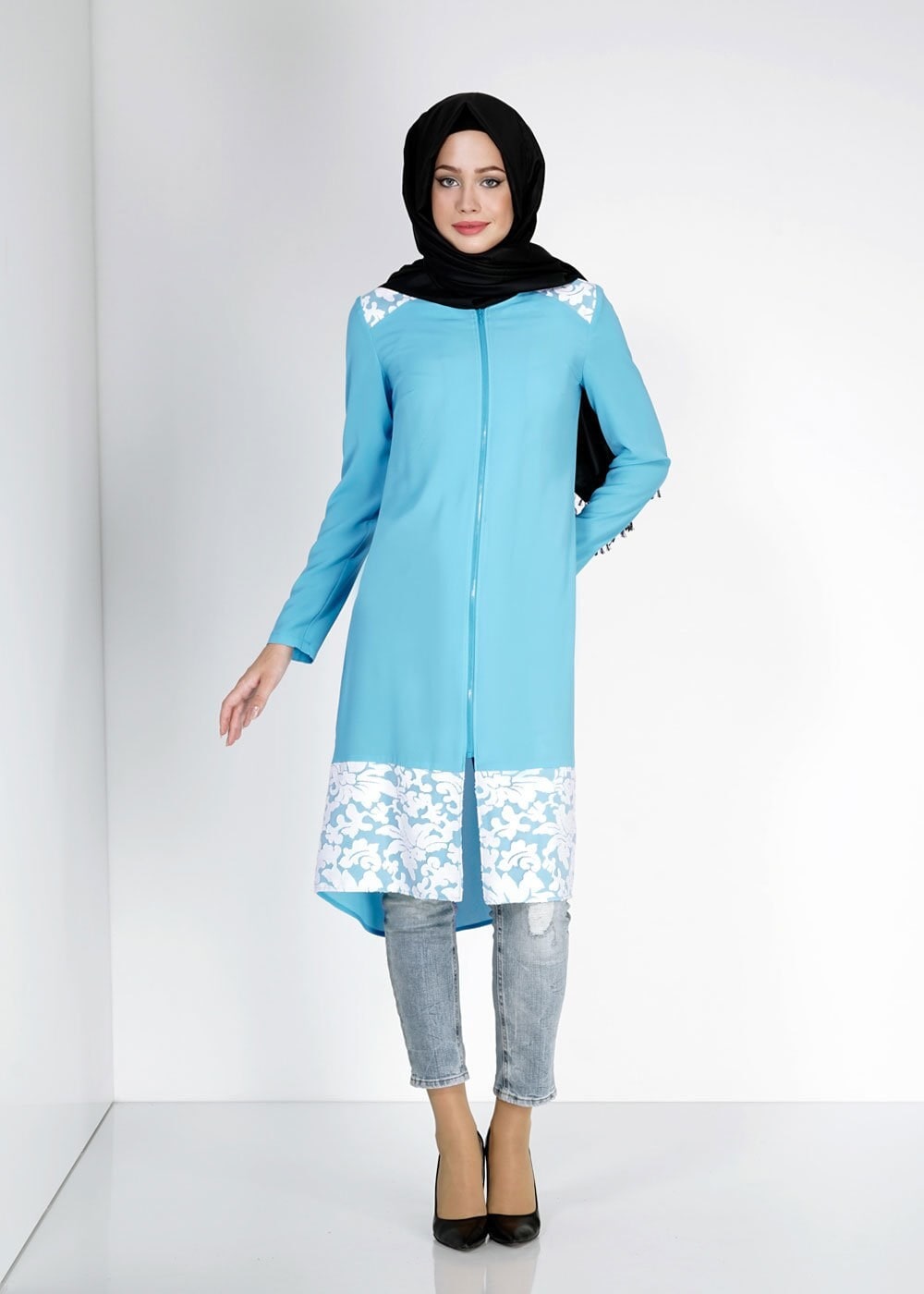 Tesettür giyim MAVİ FERMUAR DETAYLI İŞLEMELİ TUNİK 4912