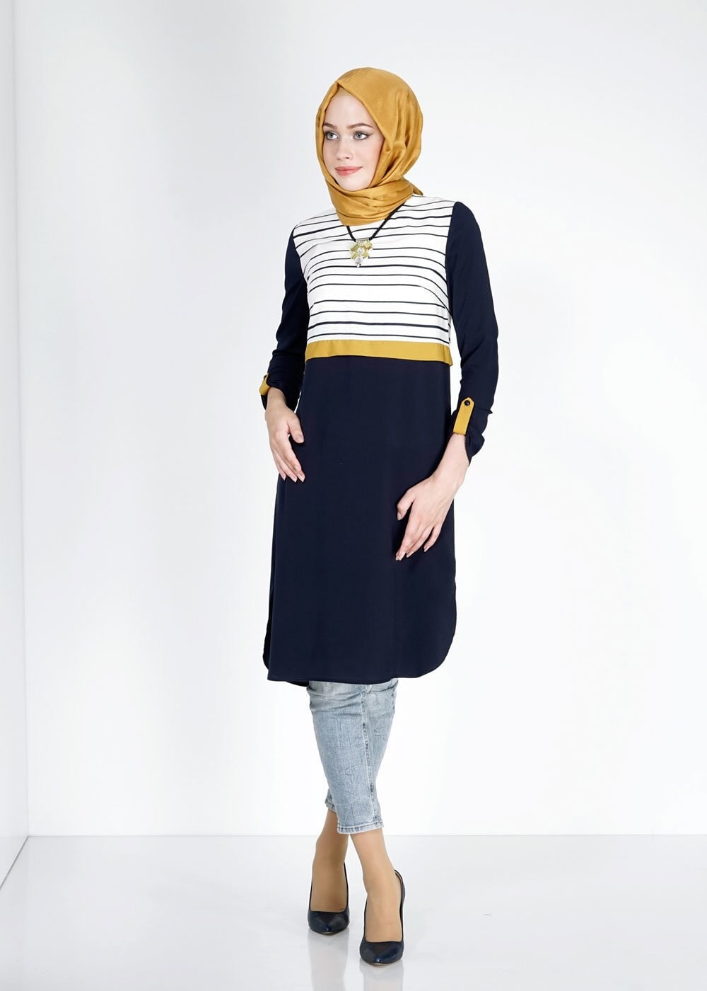 Tesettür giyim LACİVERT ÇİZGİLİ DÜĞME DETAYLI TUNİK 4922
