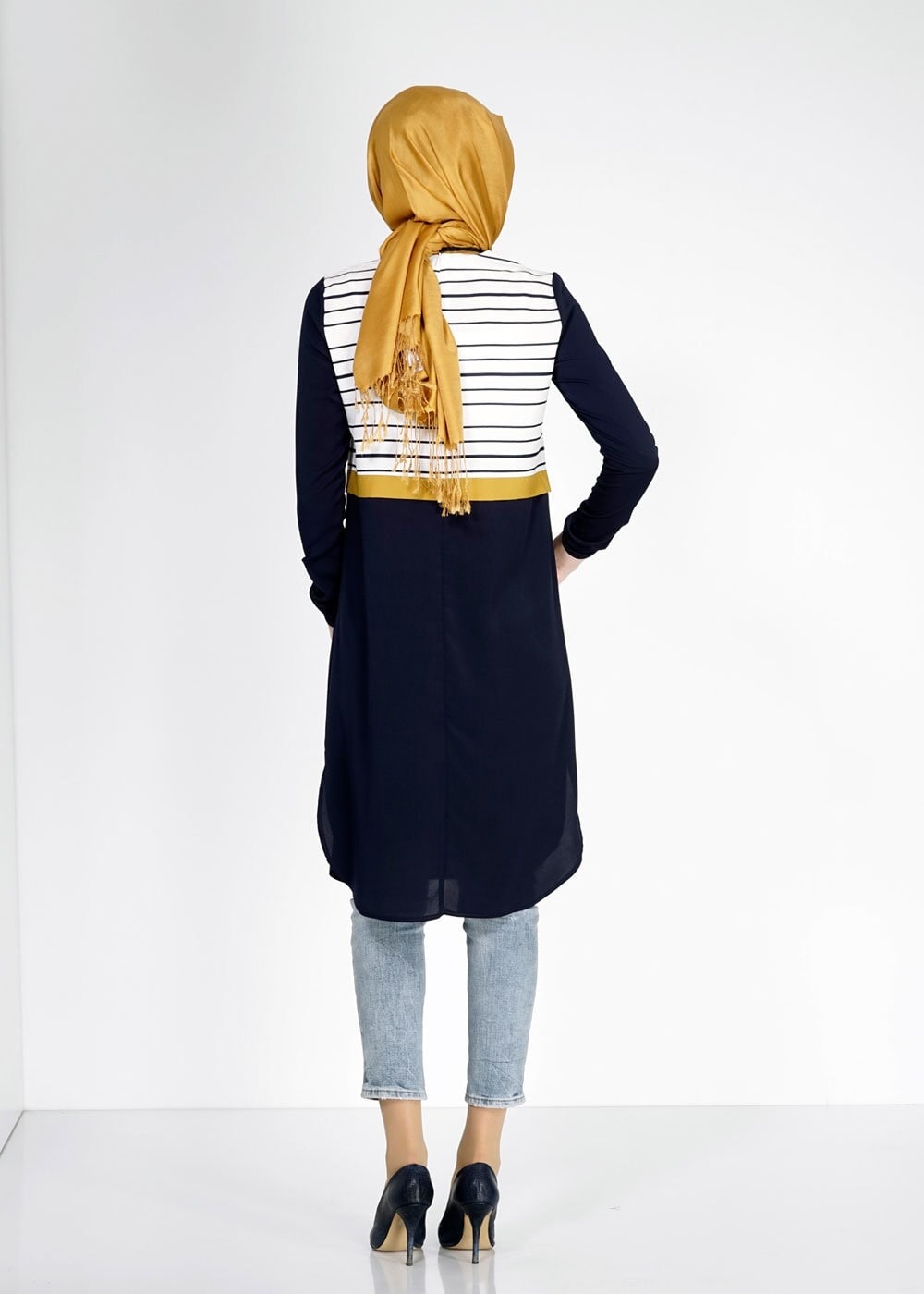 Tesettür giyim LACİVERT ÇİZGİLİ DÜĞME DETAYLI TUNİK 4922