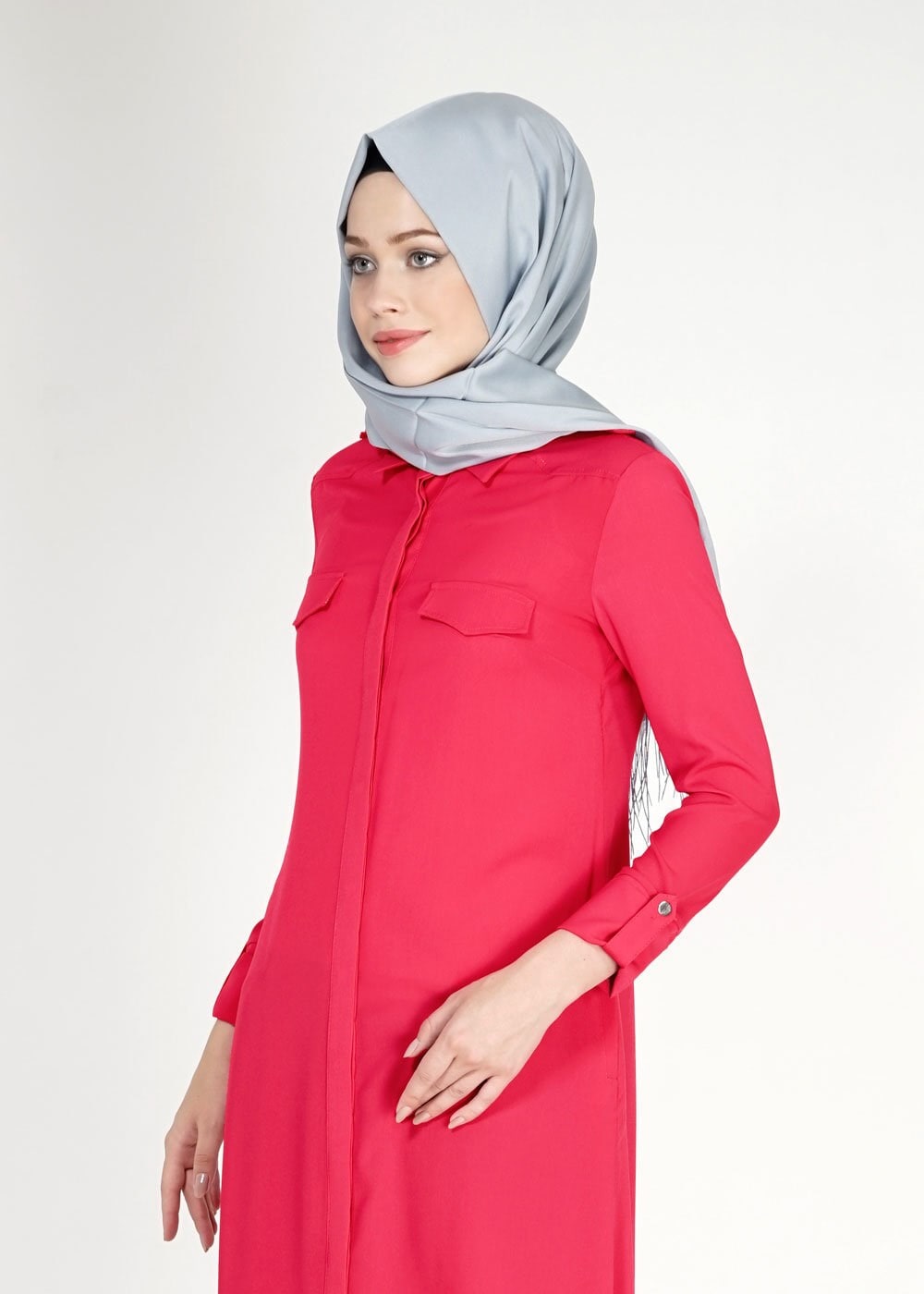 Tesettür giyim KIRMIZI YIRTMAÇ DETAYLI TESETTÜR TUNİK 4965