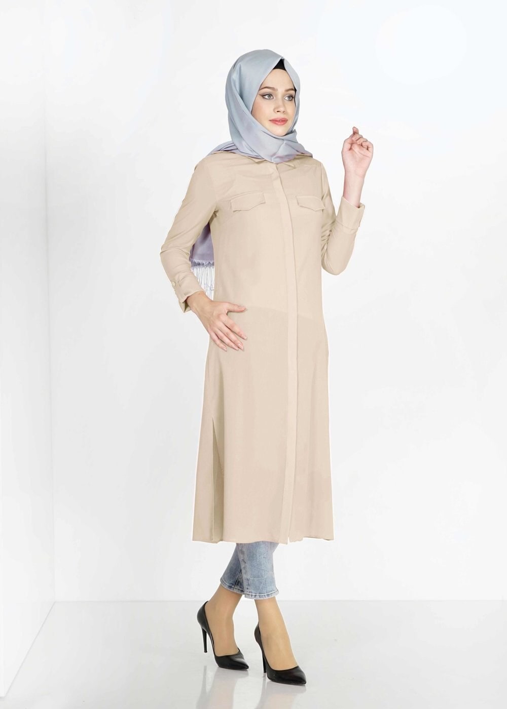Tesettür giyim BEJ YIRTMAÇ DETAYLI TESETTÜR TUNİK 4965