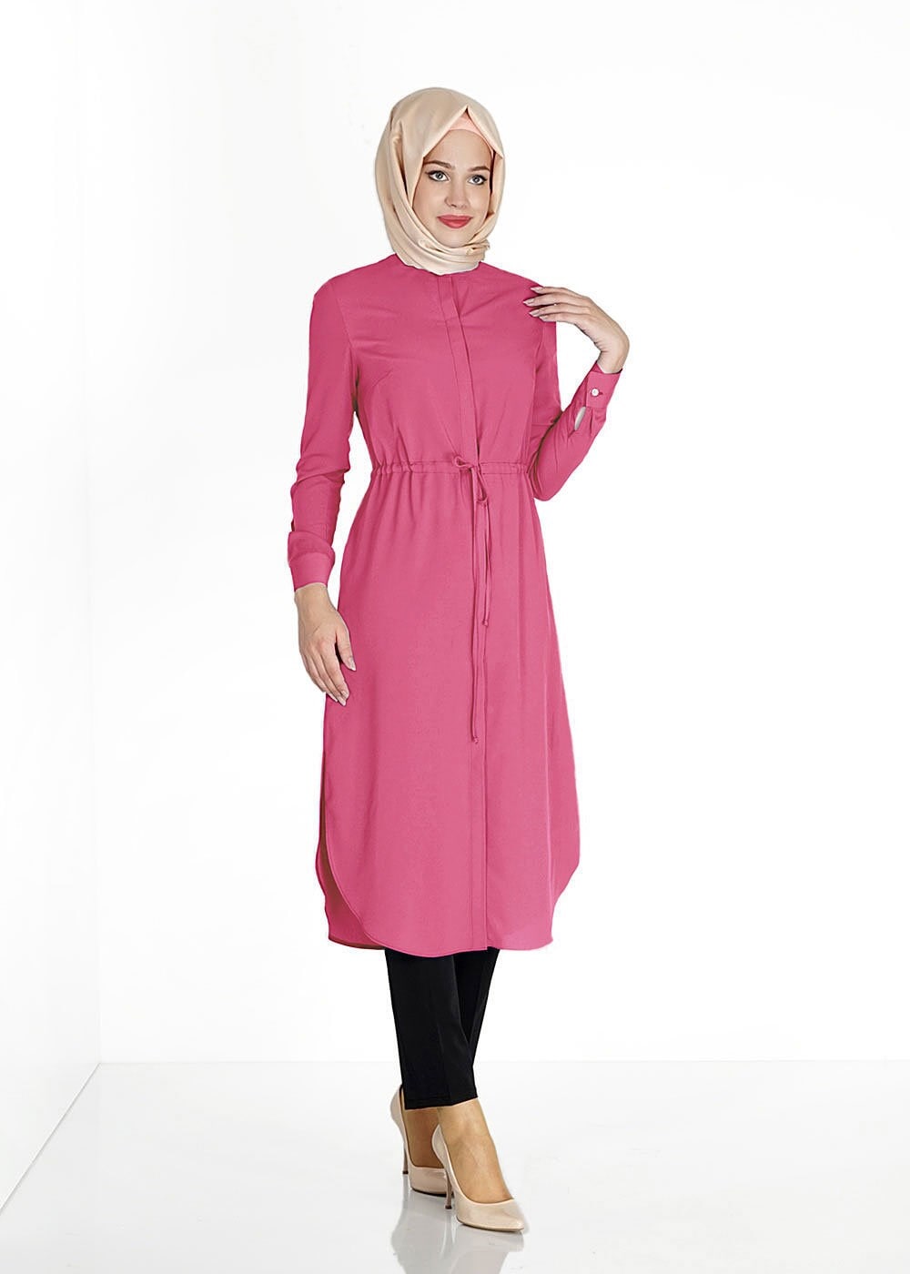 Tesettür giyim FUŞYA BELİ BÜZGÜLÜ GİZLİ DÜĞMELİ TUNİK 4966 