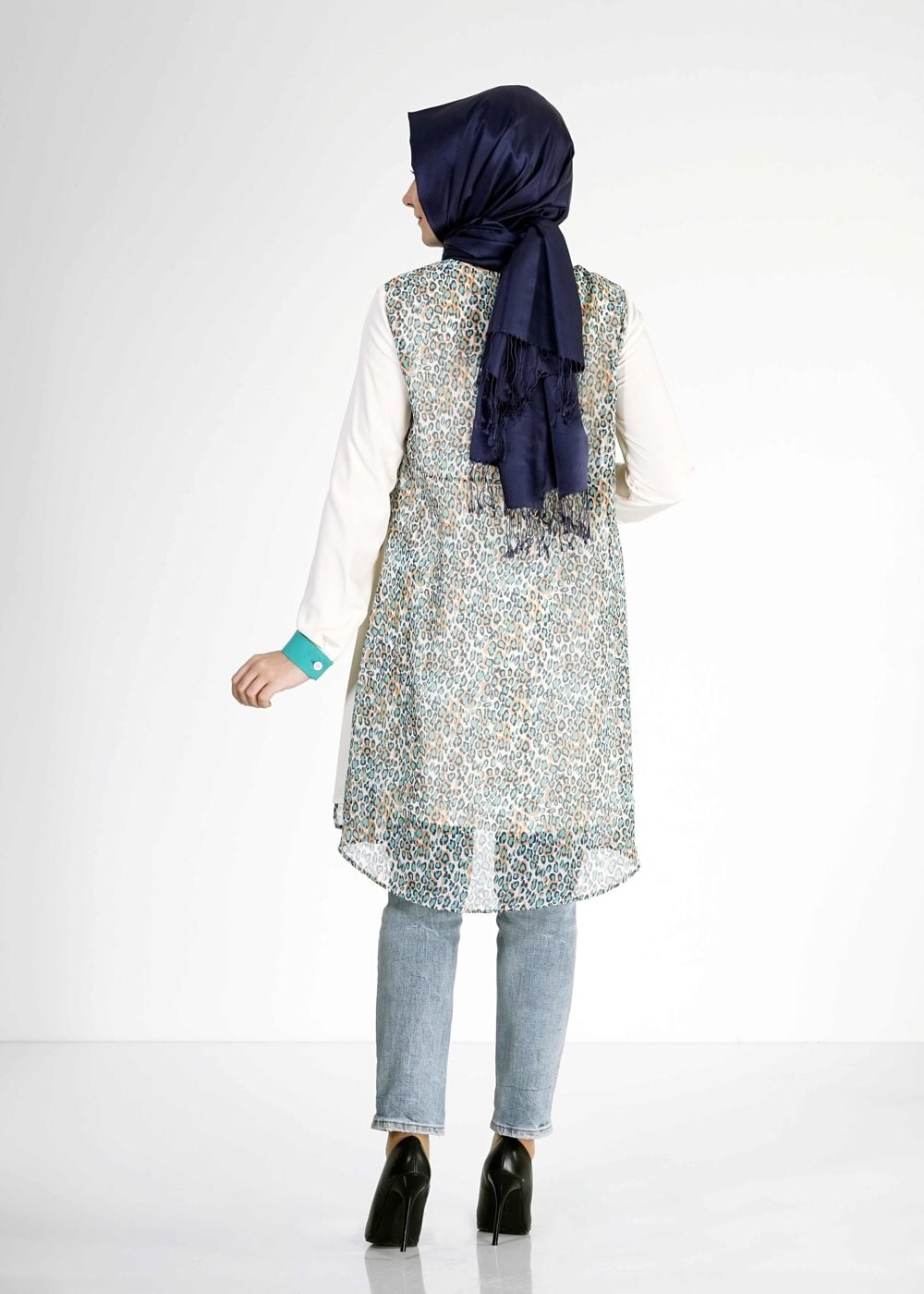 Tesettür giyim MAVİ LEOPAR DESENLİ TUNİK 4947-1