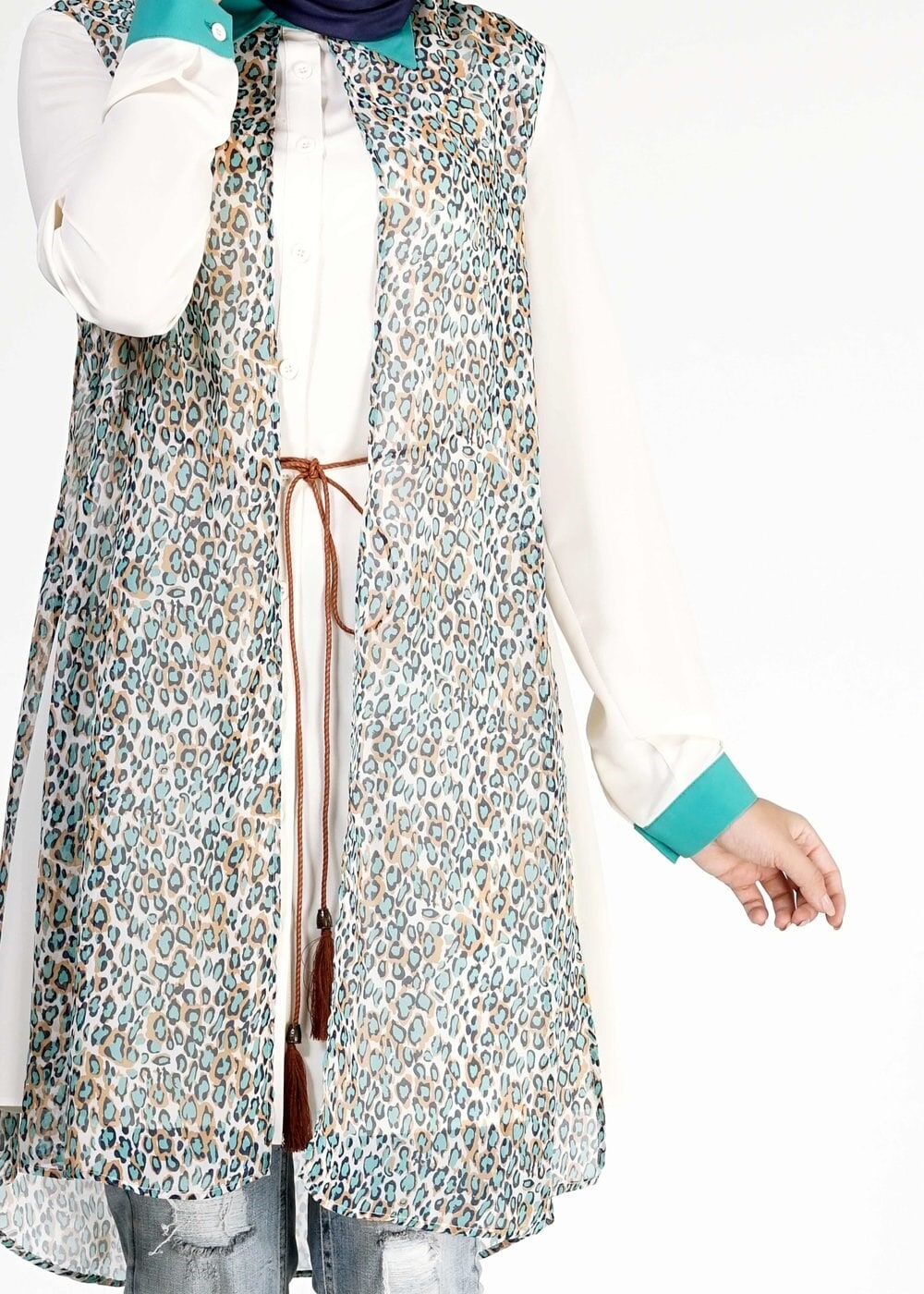 Tesettür giyim MAVİ LEOPAR DESENLİ TUNİK 4947-1