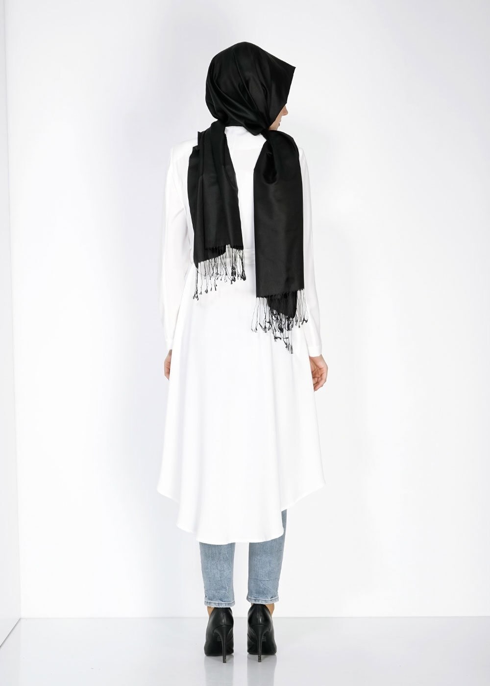 Tesettür giyim BEYAZ 1439 Feris Tesettür Trench