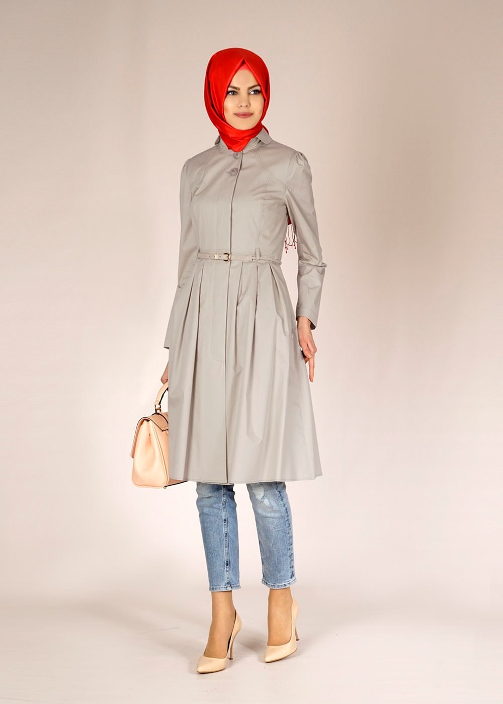 Tesettür giyim BEJ DÜĞME DETAYLI TRENÇKOT 1451