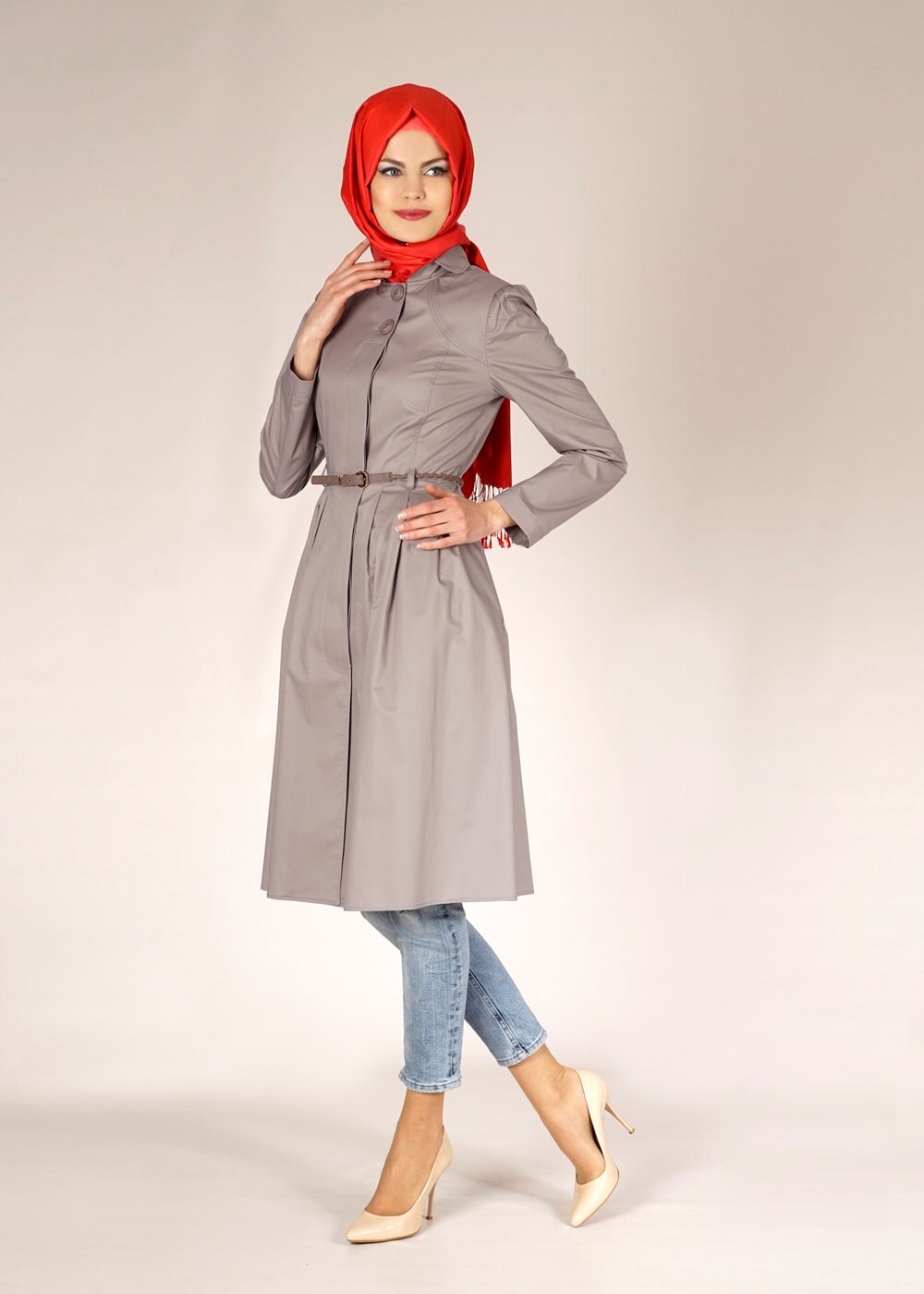 Tesettür giyim BEJ DÜĞME DETAYLI TRENÇKOT 1451