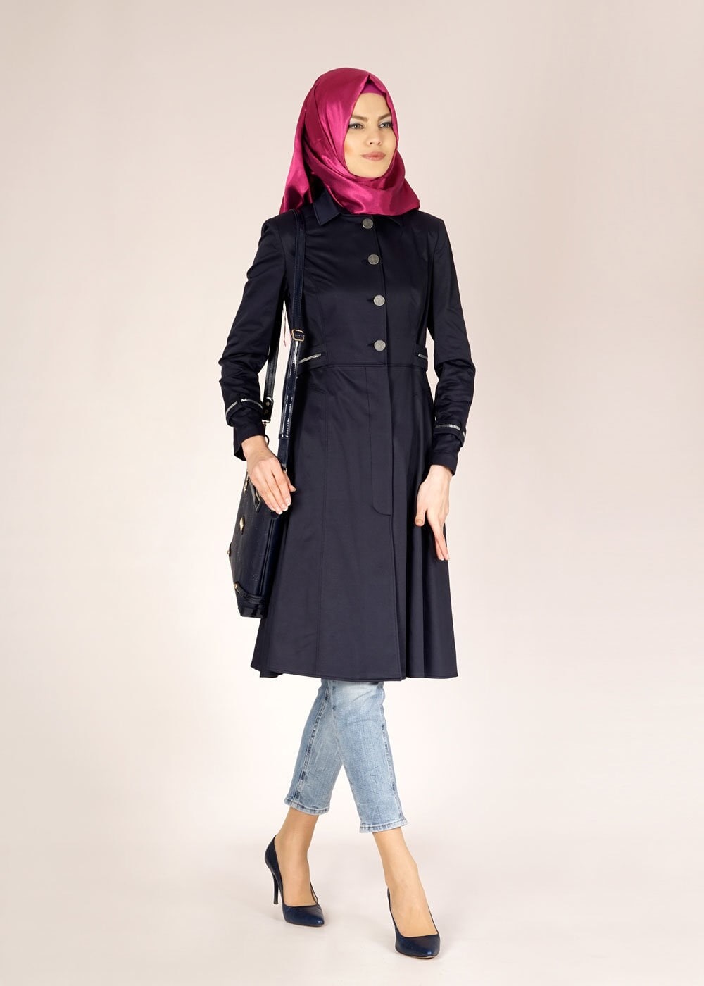 Tesettür giyim LACİVERT FERMUAR DETAYLI DÜĞMELİ TRENÇKOT 1468